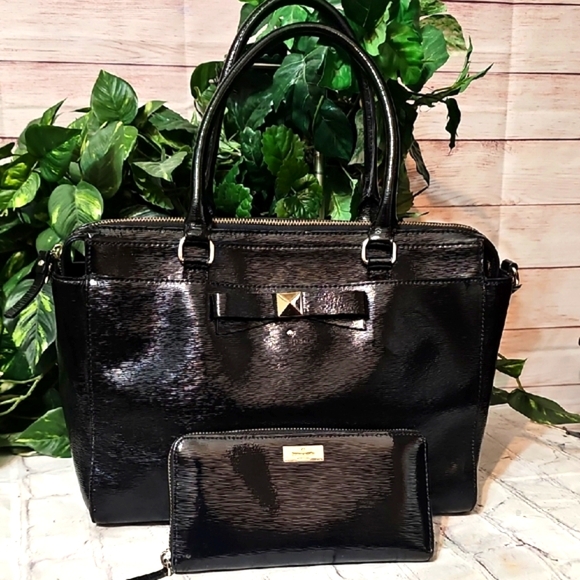 Kate Spade Patent Leather Top Handle Black Handbag and Zip Around Wallet Set
